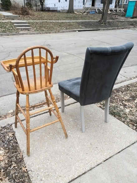 Photo of free High chair or dining chair (Near South) #2