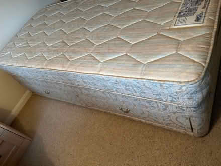 Photo of free Single Divan bed with mattress (Matlock DE4) #1