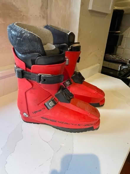 Photo of free Ski Touring/ Ski Mountaineering Boots size 9 1/2 (Gatebeck LA8) #2