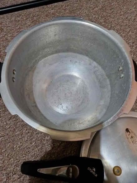 Photo of free Pressure pan (Luton, Stopsley) #2