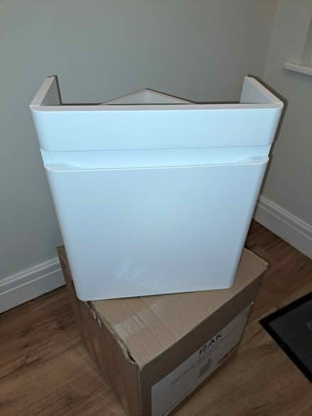 Photo of free Corner basin unit (Scale Hall LA1) #1