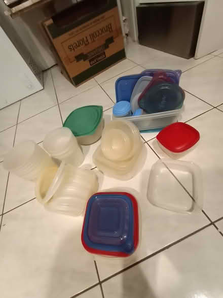 Photo of free Tupperware (Oakland Park) #2