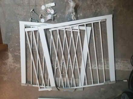 Photo of free 2 x lindam pressure fit stairgates (Bear Flat) #1