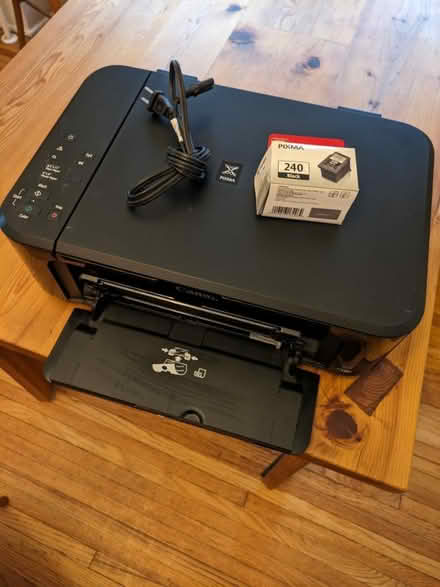 Photo of free Canon PIXMA Printer (Near South) #4