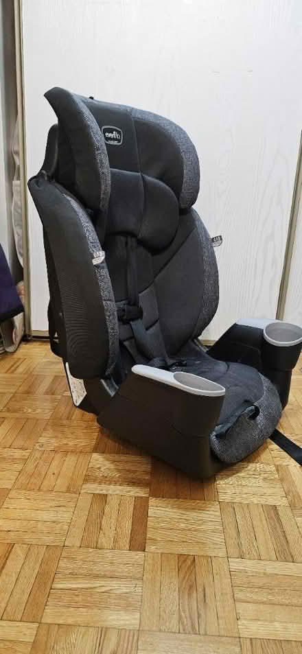 Photo of free Car seat/booster seat (Kerr and Speers) #2