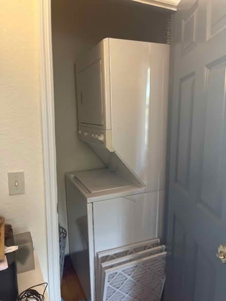 Photo of free Stackable Washer & Dryer (Mills 50 / Orlando) #1