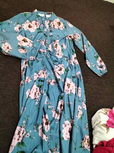 Photo of free Lady's bundle size 18 (Leyton E10) #4