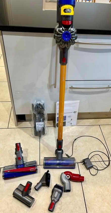 Photo of free Dyson (Leighton Buzzard LU7) #4