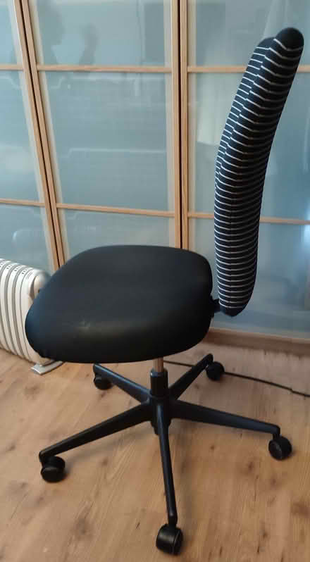 Photo of free Office chair (St Mary Cray BR5) #1