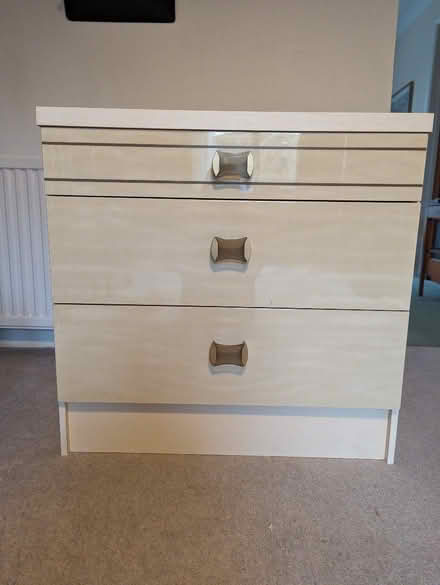 Photo of free Chest of Drawers (Minchinhampton GL6) #1