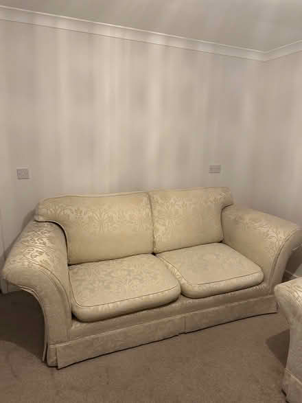 Photo of free Four and single seater sofa (Ripon way, HU9) #1