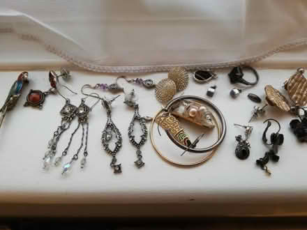 Photo of free Old costume jewellery (Waterlooville PO7) #3