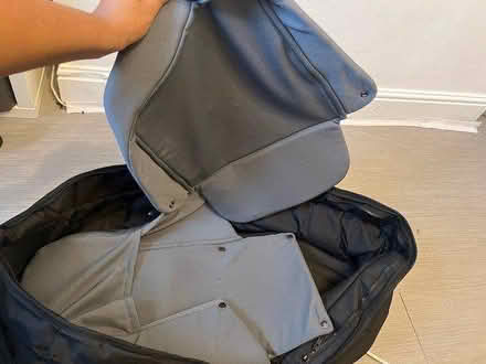 Photo of free Ickle Bubba Stomp Carry Cot (HA0) #4