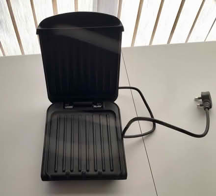 Photo of free George Foreman grill (Garforth, Leeds, LS25) #1