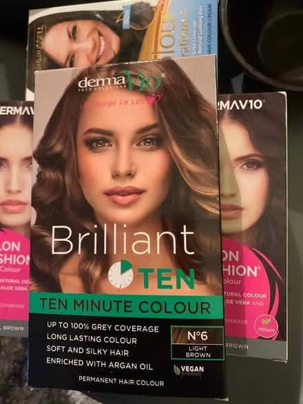 Photo of free Medium brown hair dye collect BB87HW (Lane Head BB8) #1