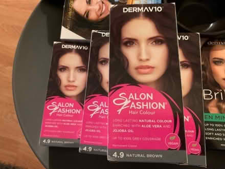 Photo of free Medium brown hair dye collect BB87HW (Lane Head BB8) #2