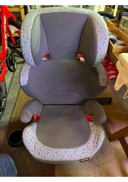 Photo of free Halfords booster seat (Torbrex FK7) #4