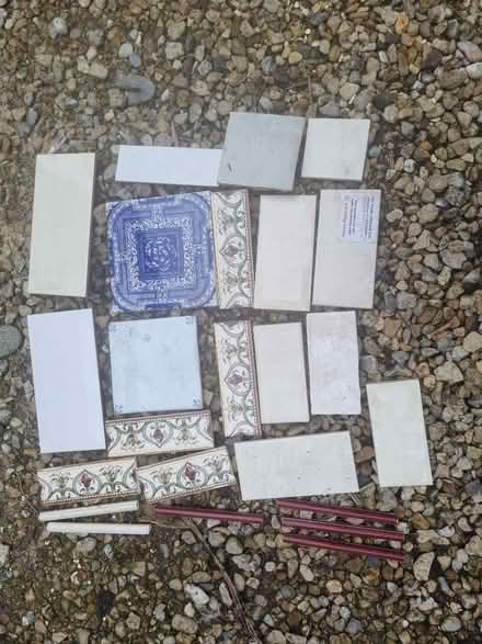 Photo of free Tiles (Cainscross GL5) #1