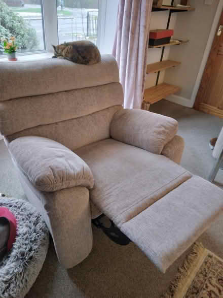 Photo of free Recliner chair (Harrogate HG2) #3