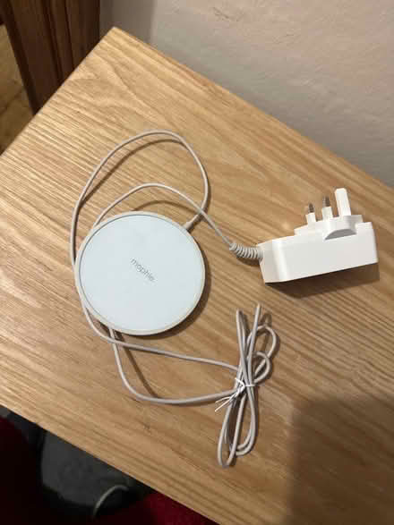 Photo of free Mobile phone charging spot (AB24) #1