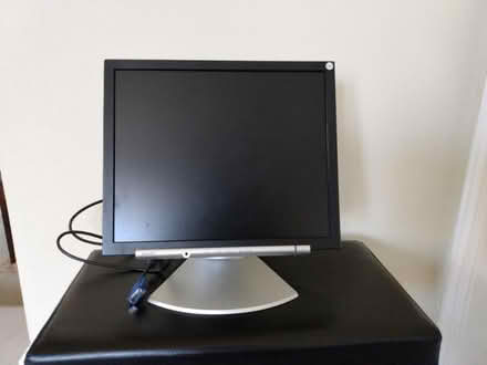 Photo of free Computer screen (Kidlington OX5) #1