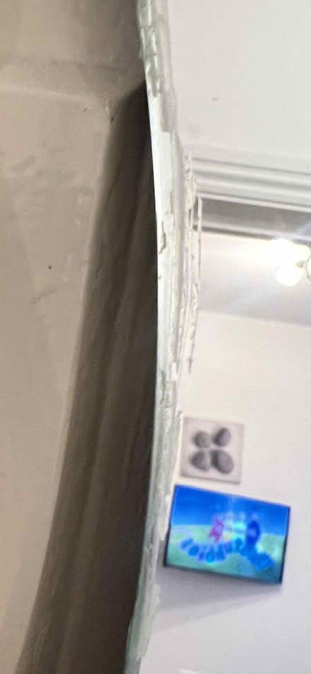 Photo of free 2 Mirrors (HA0) #2