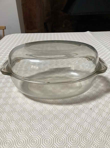 Photo of free Pyrex casserole dish (Lea, HR9) #1