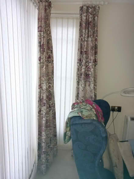 Photo of free last chance***Vertical blinds (Brackley NN13) #2