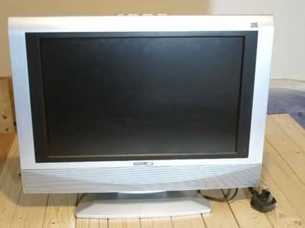Photo of free Old Flat Screen LCD TV (Kempshott, RG22) #1