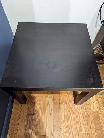 Photo of free 3 small side tables (Chelsea (25th St and 7th Ave)) #4
