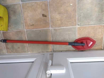Photo of free Vileda window cleaning handle (Roffey) #2
