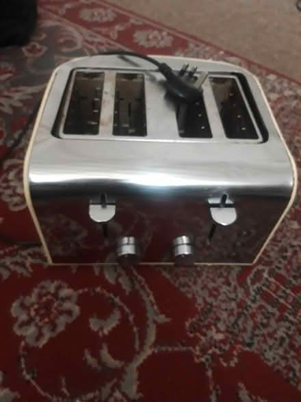 Photo of free Toaster (Sparkhill B11) #2