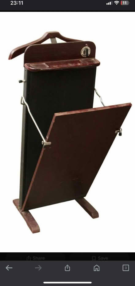 Photo of Electric Trouser Press near KT3 (New Malden KT3) #1