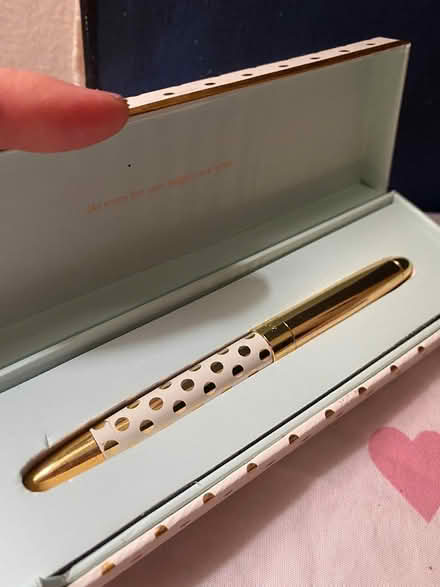 Photo of free Kate spade pen (New York) #2