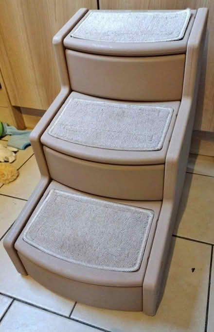 Photo of Pet steps (CT2) #1