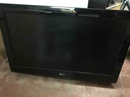 Photo of free 2 X broken/ faulty TV’s (Cuddesdon OX44) #2