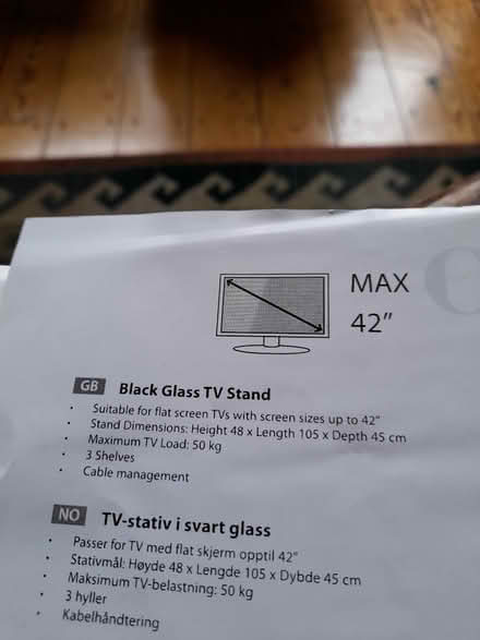 Photo of free TV stand (Alexandra Park N22) #2
