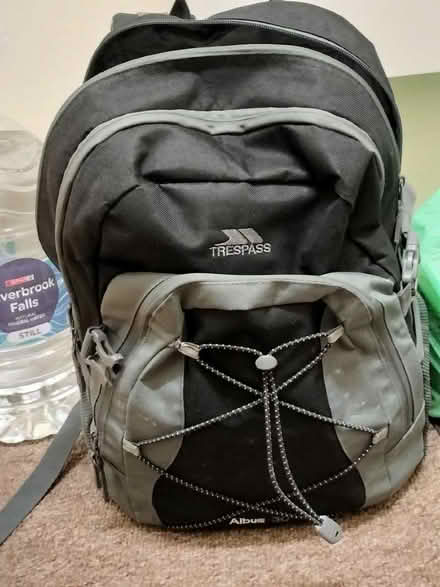 Photo of free Men or women's backpack 🎒 (Rhosllanerchrugog LL14) #2