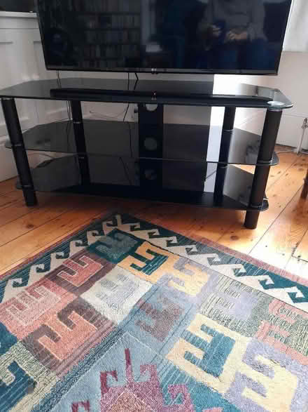Photo of free TV stand (Alexandra Park N22) #1