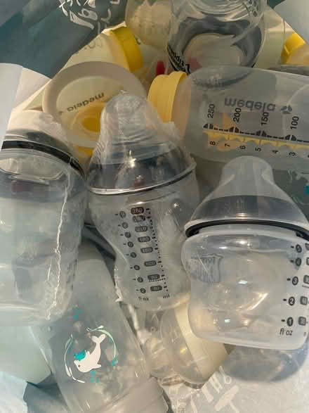 Photo of free Baby bottles (SM5) #2