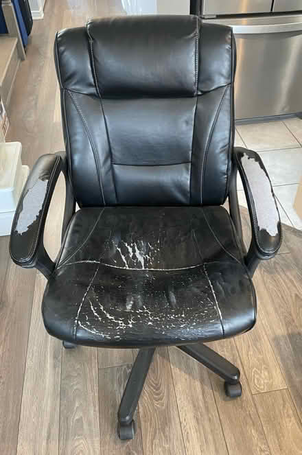 Photo of free Fair used office chair (Stoney Creek Mountain) #2