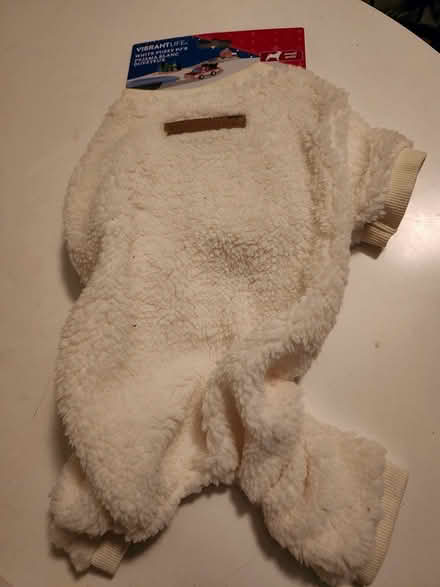 Photo of free Pet fuzzy body sweater (Kanata (Katimavik)) #1