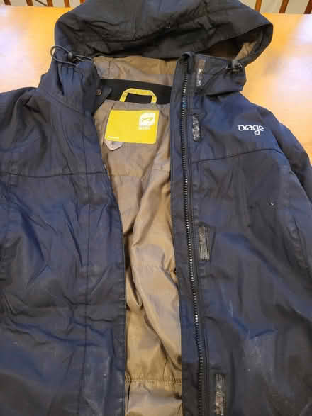 Photo of free Lightweight winter coat (kiz 7p3) #1