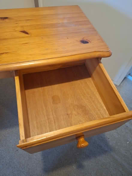 Photo of free Desk (Kingston KT1) #3