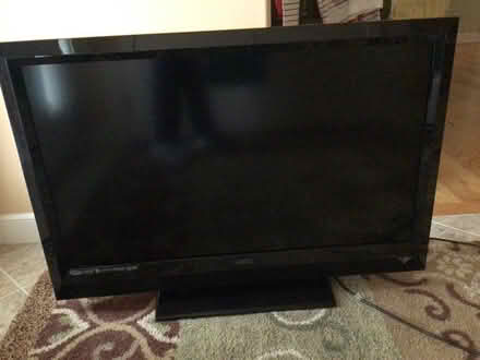 Photo of free 36” Vizio TV (Easton/Palmer Township) #2