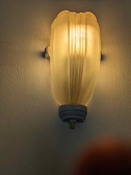 Photo of glass cover 1940s wall sconce (Will pickup !!) #1