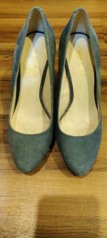 Photo of free Size 3 Nine West shoes (HA0) #1