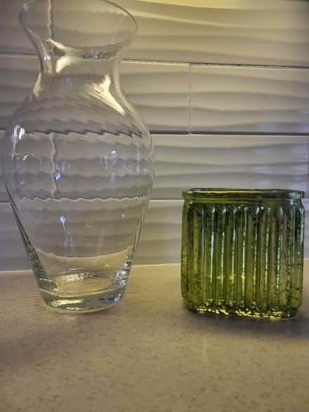 Photo of free Vases (Severn) #1