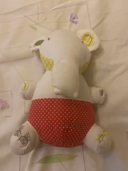 Photo of free Baby elephant toy (Peterculter AB14) #1