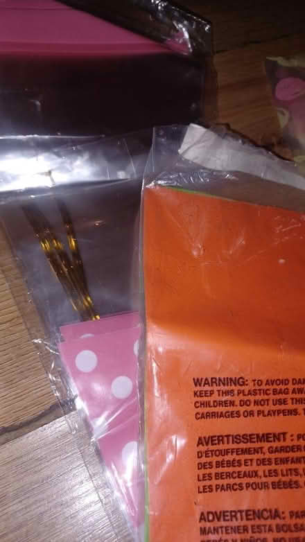 Photo of free Party bags/ stickers se27 (SE27 West norwood) #3